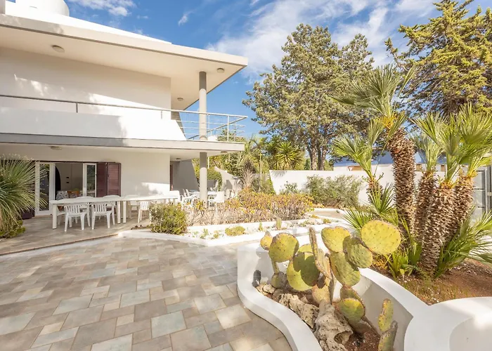 Vela Bianca 别墅 皮佐