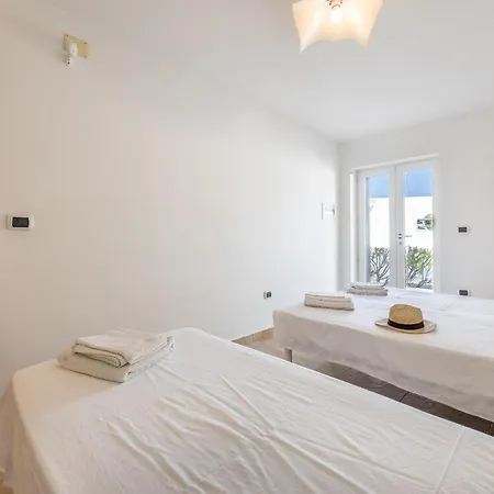 Vela Bianca * Pizzo (Salento)